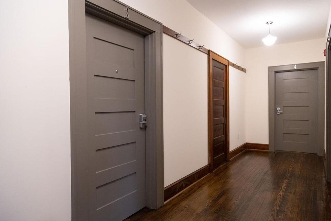 Апартаменты Luxury Multi-Unit Historic Building Near Downtown Роанок Экстерьер фото